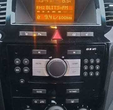 Серый Опель Зафира, объемом двигателя 1.6 л и пробегом 234 тыс. км за 7650 $, фото 13 на Automoto.ua