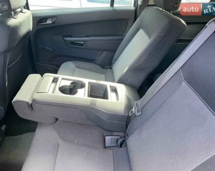 Серый Опель Зафира, объемом двигателя 1.7 л и пробегом 271 тыс. км за 7000 $, фото 22 на Automoto.ua