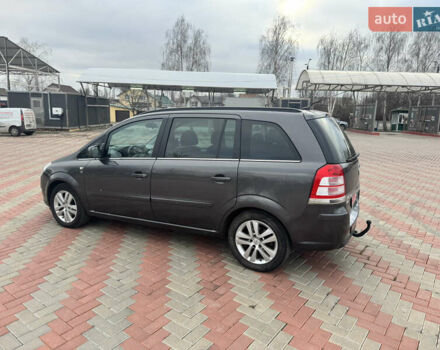Сірий Опель Зафіра, об'ємом двигуна 1.8 л та пробігом 215 тис. км за 7800 $, фото 10 на Automoto.ua
