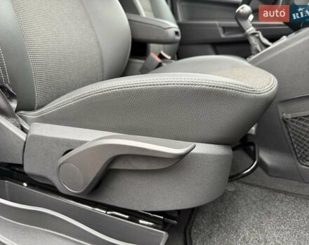 Серый Опель Зафира, объемом двигателя 1.7 л и пробегом 229 тыс. км за 8399 $, фото 127 на Automoto.ua