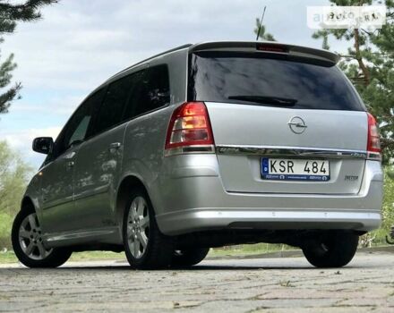 Серый Опель Зафира, объемом двигателя 1.69 л и пробегом 180 тыс. км за 6500 $, фото 21 на Automoto.ua