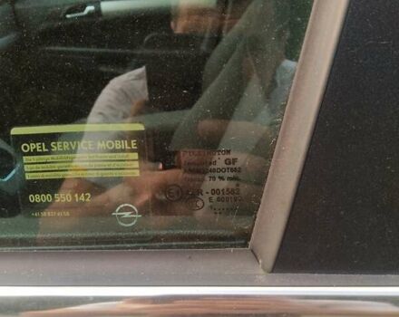Серый Опель Зафира, объемом двигателя 1.6 л и пробегом 154 тыс. км за 6400 $, фото 4 на Automoto.ua