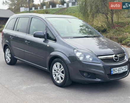 Опель Зафира 2011 в Тернополе на Automoto.ua Серый Опель Зафира, объемом двигателя 1.69 л и пробегом 220 тыс. км за 6500 $, фото 18 на Automoto.ua