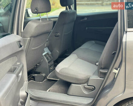 Опель Зафира 2011 в Тернополе на Automoto.ua Серый Опель Зафира, объемом двигателя 1.69 л и пробегом 220 тыс. км за 6500 $, фото 85 на Automoto.ua