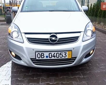 Серый Опель Зафира, объемом двигателя 1.8 л и пробегом 189 тыс. км за 7850 $, фото 37 на Automoto.ua
