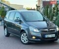 Серый Опель Зафира, объемом двигателя 1.6 л и пробегом 209 тыс. км за 7250 $, фото 1 на Automoto.ua