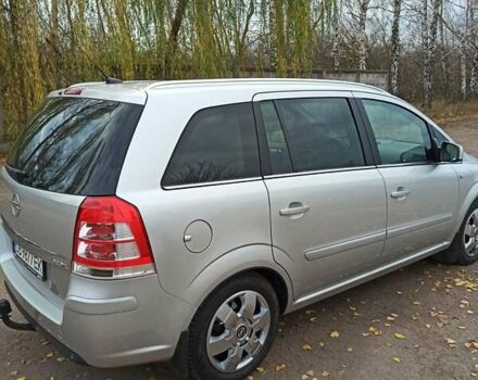 Серый Опель Зафира, объемом двигателя 1.69 л и пробегом 229 тыс. км за 7500 $, фото 7 на Automoto.ua