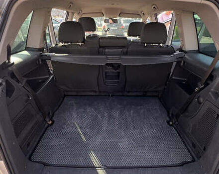 Серый Опель Зафира, объемом двигателя 1.7 л и пробегом 220 тыс. км за 6000 $, фото 15 на Automoto.ua