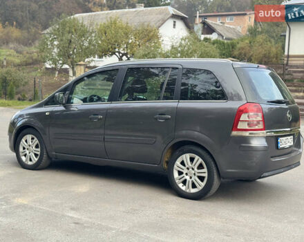 Опель Зафира 2011 в Тернополе на Automoto.ua Серый Опель Зафира, объемом двигателя 1.69 л и пробегом 220 тыс. км за 6500 $, фото 61 на Automoto.ua