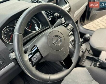 Опель Зафира 2011 в Виннице на Automoto.ua Серый Опель Зафира, объемом двигателя 1.6 л и пробегом 191 тыс. км за 6999 $, фото 30 на Automoto.ua