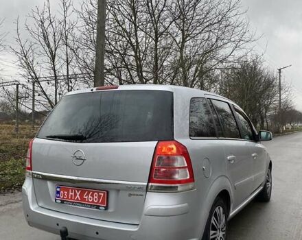 Серый Опель Зафира, объемом двигателя 1.7 л и пробегом 213 тыс. км за 6850 $, фото 8 на Automoto.ua