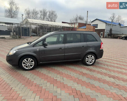 Сірий Опель Зафіра, об'ємом двигуна 1.8 л та пробігом 215 тис. км за 7800 $, фото 8 на Automoto.ua