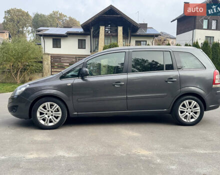 Опель Зафира 2011 в Тернополе на Automoto.ua Серый Опель Зафира, объемом двигателя 1.69 л и пробегом 220 тыс. км за 6500 $, фото 65 на Automoto.ua