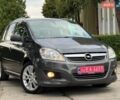 Серый Опель Зафира, объемом двигателя 1.8 л и пробегом 206 тыс. км за 7500 $, фото 1 на Automoto.ua
