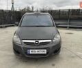 Серый Опель Зафира, объемом двигателя 1.7 л и пробегом 321 тыс. км за 6990 $, фото 4 на Automoto.ua