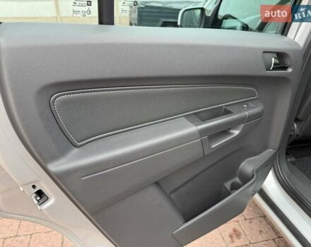 Серый Опель Зафира, объемом двигателя 1.7 л и пробегом 229 тыс. км за 8399 $, фото 133 на Automoto.ua