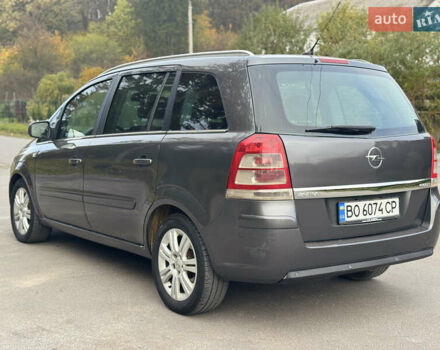 Опель Зафира 2011 в Тернополе на Automoto.ua Серый Опель Зафира, объемом двигателя 1.69 л и пробегом 220 тыс. км за 6500 $, фото 56 на Automoto.ua