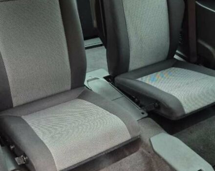 Серый Опель Зафира, объемом двигателя 1.8 л и пробегом 185 тыс. км за 6500 $, фото 16 на Automoto.ua