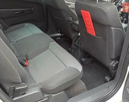 Серый Опель Зафира, объемом двигателя 1.8 л и пробегом 189 тыс. км за 7850 $, фото 23 на Automoto.ua