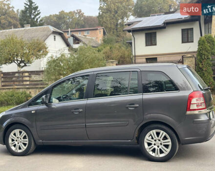 Опель Зафира 2011 в Тернополе на Automoto.ua Серый Опель Зафира, объемом двигателя 1.69 л и пробегом 220 тыс. км за 6500 $, фото 63 на Automoto.ua