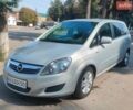 Серый Опель Зафира, объемом двигателя 1.6 л и пробегом 208 тыс. км за 7500 $, фото 1 на Automoto.ua