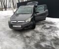 Серый Опель Зафира, объемом двигателя 1.7 л и пробегом 253 тыс. км за 7100 $, фото 1 на Automoto.ua