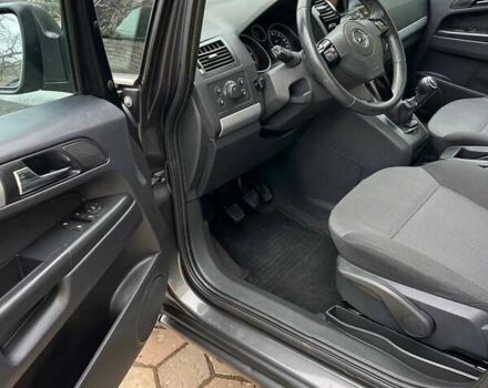 Серый Опель Зафира, объемом двигателя 1.7 л и пробегом 212 тыс. км за 6400 $, фото 19 на Automoto.ua