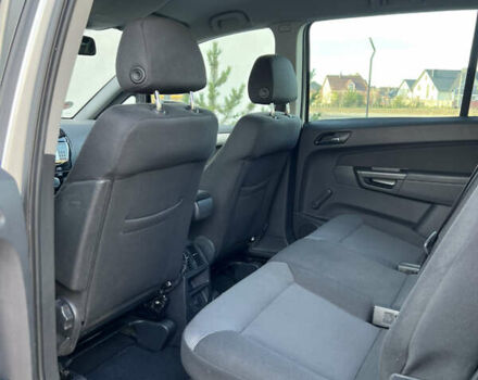 Серый Опель Зафира, объемом двигателя 1.6 л и пробегом 182 тыс. км за 6850 $, фото 66 на Automoto.ua