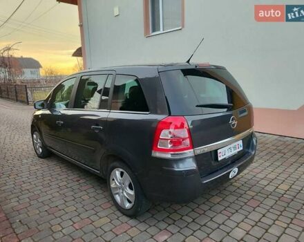 Сірий Опель Зафіра, об'ємом двигуна 1.7 л та пробігом 210 тис. км за 6500 $, фото 4 на Automoto.ua