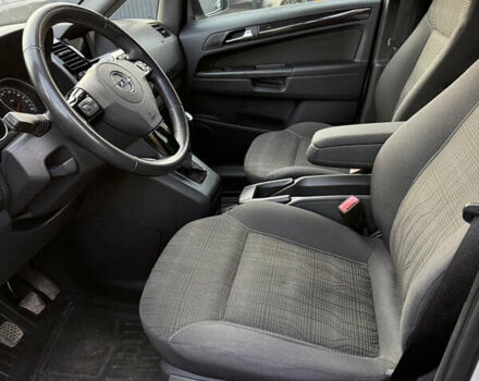 Серый Опель Зафира, объемом двигателя 1.8 л и пробегом 190 тыс. км за 7799 $, фото 11 на Automoto.ua