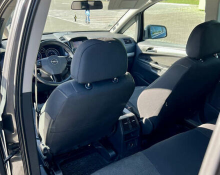 Серый Опель Зафира, объемом двигателя 1.7 л и пробегом 212 тыс. км за 6500 $, фото 13 на Automoto.ua