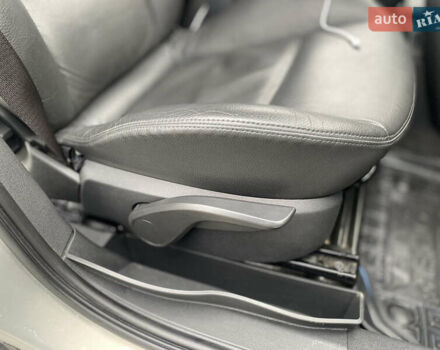 Сірий Опель Зафіра, об'ємом двигуна 1.7 л та пробігом 238 тис. км за 8000 $, фото 32 на Automoto.ua