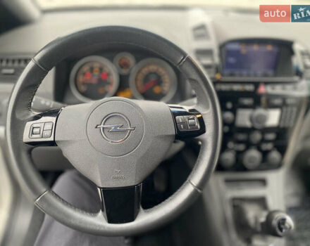 Сірий Опель Зафіра, об'ємом двигуна 1.7 л та пробігом 238 тис. км за 8000 $, фото 24 на Automoto.ua