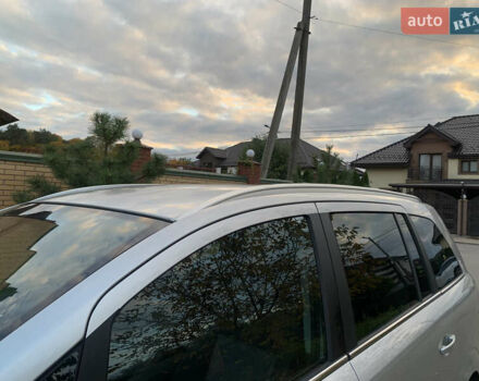 Серый Опель Зафира, объемом двигателя 1.8 л и пробегом 221 тыс. км за 5899 $, фото 70 на Automoto.ua