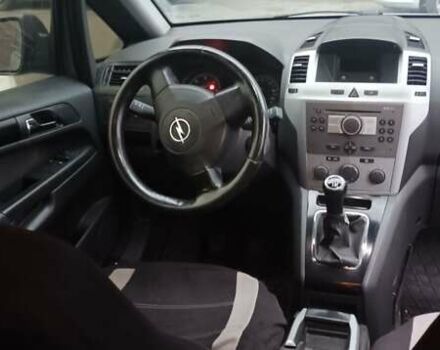 Сірий Опель Зафіра, об'ємом двигуна 1.69 л та пробігом 300 тис. км за 5400 $, фото 12 на Automoto.ua