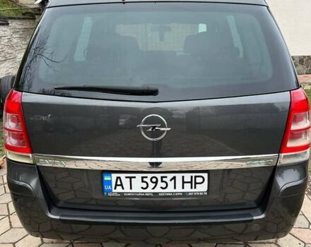 Серый Опель Зафира, объемом двигателя 1.7 л и пробегом 212 тыс. км за 6400 $, фото 36 на Automoto.ua