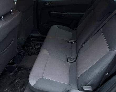 Серый Опель Зафира, объемом двигателя 1.7 л и пробегом 200 тыс. км за 7650 $, фото 11 на Automoto.ua