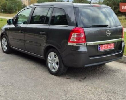 Серый Опель Зафира, объемом двигателя 1.8 л и пробегом 185 тыс. км за 6500 $, фото 1 на Automoto.ua