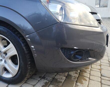 Серый Опель Зафира, объемом двигателя 1.7 л и пробегом 270 тыс. км за 6200 $, фото 3 на Automoto.ua