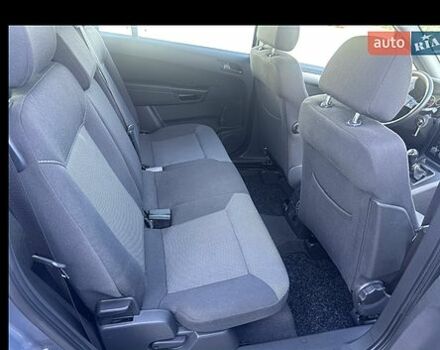 Сірий Опель Зафіра, об'ємом двигуна 1.7 л та пробігом 250 тис. км за 7600 $, фото 4 на Automoto.ua