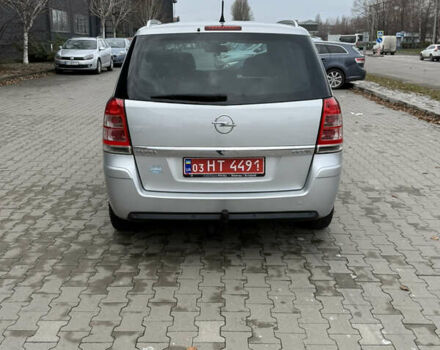 Серый Опель Зафира, объемом двигателя 1.8 л и пробегом 239 тыс. км за 7850 $, фото 16 на Automoto.ua
