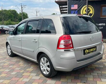 Сірий Опель Зафіра, об'ємом двигуна 1.7 л та пробігом 234 тис. км за 8500 $, фото 4 на Automoto.ua