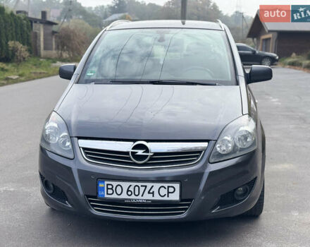 Опель Зафира 2011 в Тернополе на Automoto.ua Серый Опель Зафира, объемом двигателя 1.69 л и пробегом 220 тыс. км за 6500 $, фото 8 на Automoto.ua