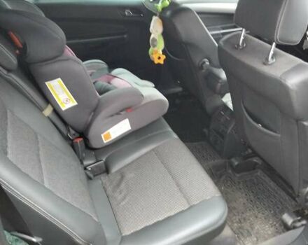 Серый Опель Зафира, объемом двигателя 1.7 л и пробегом 280 тыс. км за 7000 $, фото 5 на Automoto.ua