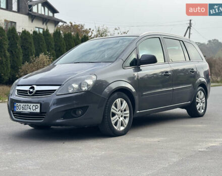 Опель Зафира 2011 в Тернополе на Automoto.ua Серый Опель Зафира, объемом двигателя 1.69 л и пробегом 220 тыс. км за 6500 $, фото 72 на Automoto.ua