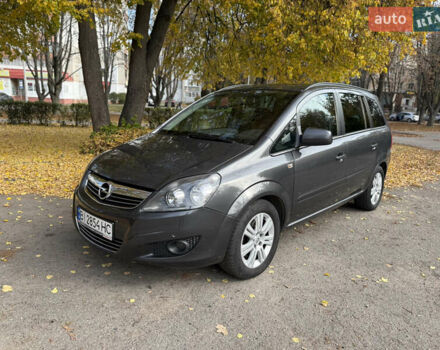 Серый Опель Зафира, объемом двигателя 1.6 л и пробегом 201 тыс. км за 6500 $, фото 10 на Automoto.ua