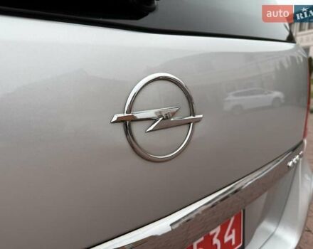 Серый Опель Зафира, объемом двигателя 1.7 л и пробегом 229 тыс. км за 8399 $, фото 58 на Automoto.ua