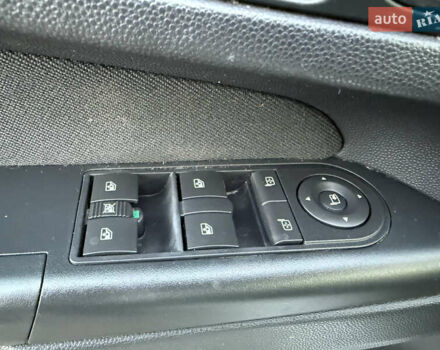 Серый Опель Зафира, объемом двигателя 1.8 л и пробегом 189 тыс. км за 7950 $, фото 14 на Automoto.ua