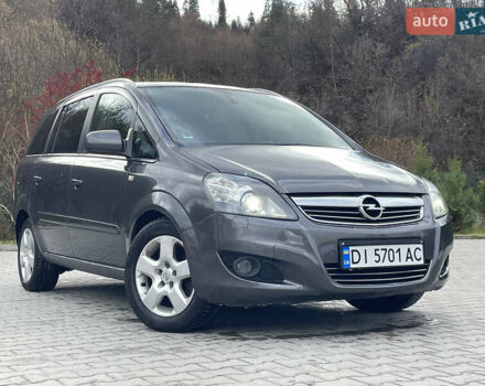 Опель Зафира 2011 в Турке на Automoto.ua Серый Опель Зафира, объемом двигателя 1.69 л и пробегом 204 тыс. км за 5500 $, фото 5 на Automoto.ua