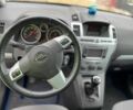 Серый Опель Зафира, объемом двигателя 1.6 л и пробегом 190 тыс. км за 7500 $, фото 1 на Automoto.ua